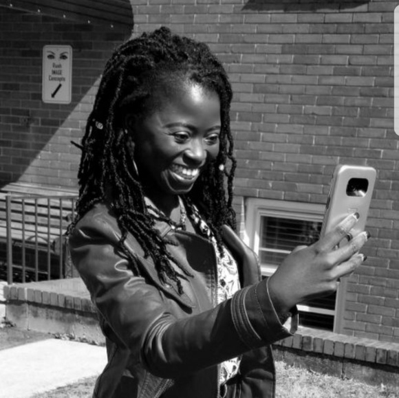 Meet your Posher, Melvina - Picture 1 of 2